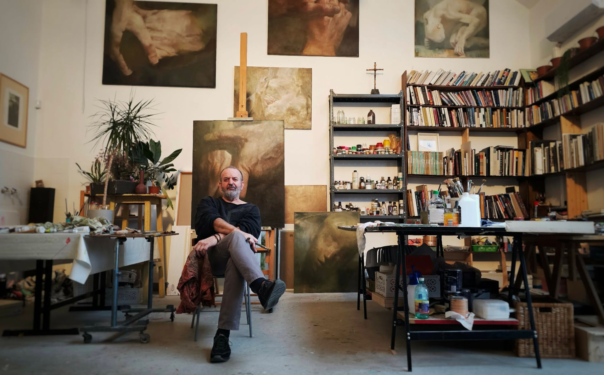 György Verebes in his studio